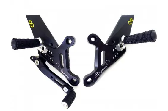 Commande Reculée LighTech (repose pied fixe) pour CB 1000 R (08-16) Must-Have